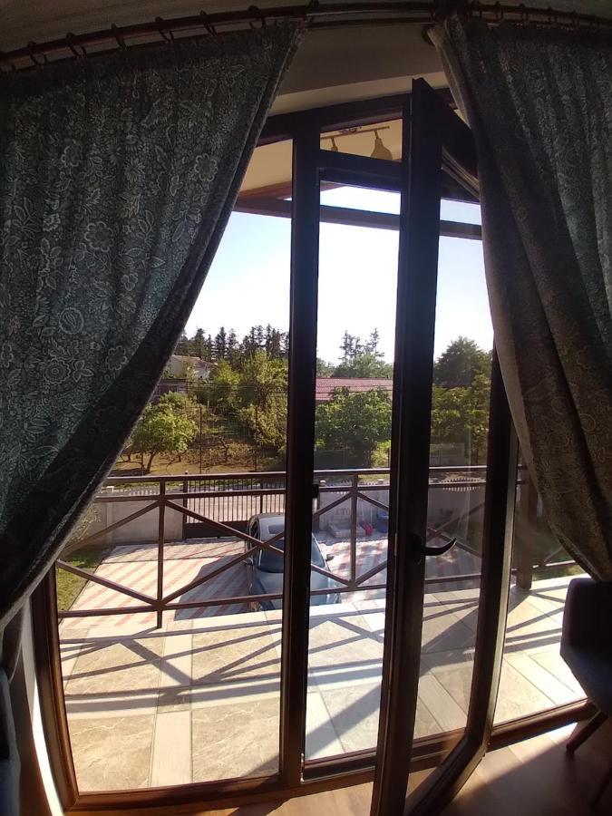 Апарт-Отель "У Речки" Kuchkisabano Esterno foto
