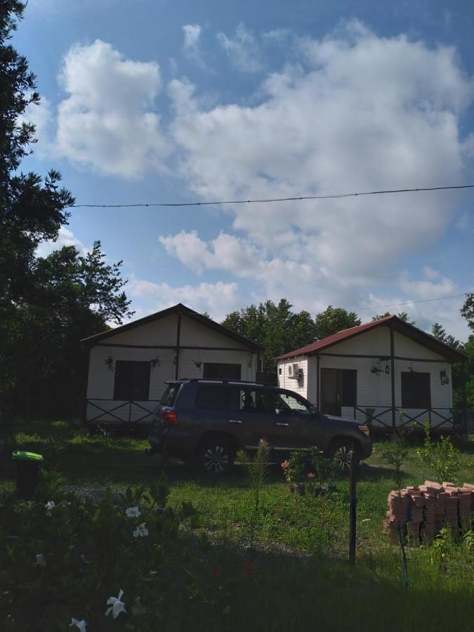 Апарт-Отель "У Речки" Kuchkisabano Esterno foto